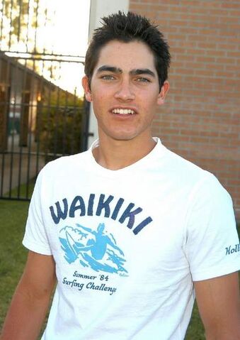 Fichier:Hoechlin158.jpg