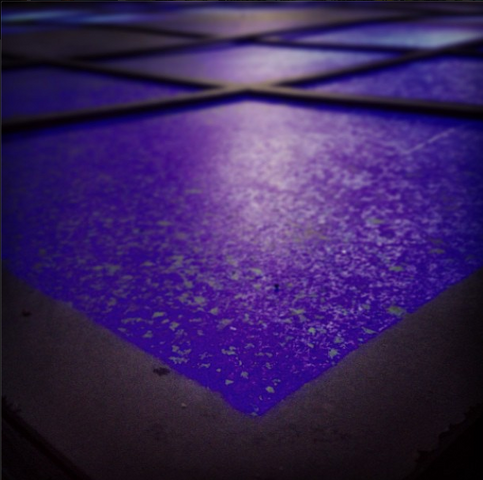File:Teen Wolf Season 3 Behind the Scenes purple glass 2 august 29.png