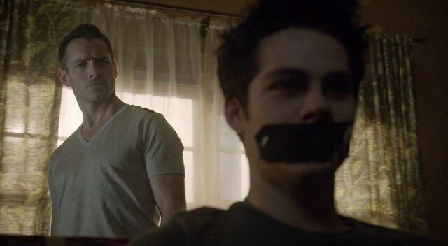 Archivo:De-Void - Peter, Stiles.jpg