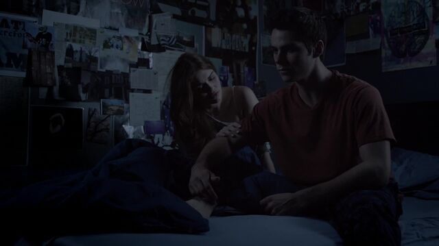 Datei:2-lydia-bed-stiles.jpg