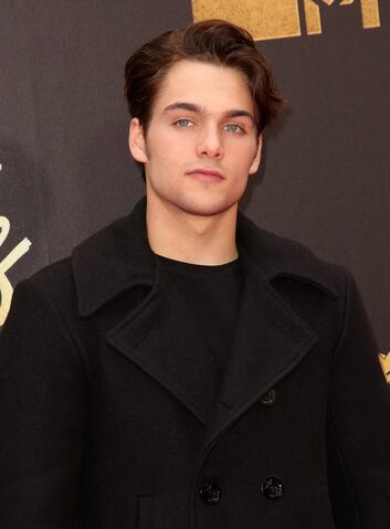 Datei:Dylan Sprayberry.jpg