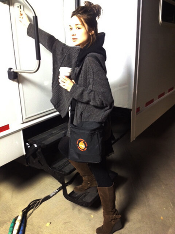 File:Teen Wolf Wikia Season 3 Behind the Scenes Crystal Reed Trailer Door.png