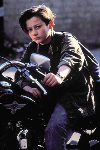 File:T2-promo-edward-001.jpg