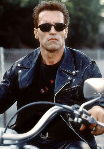 Archivo:T-800 Terminator 2.jpg