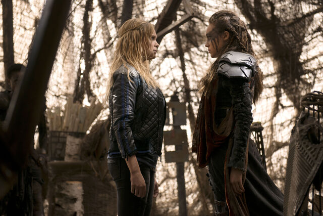 Fichier:LongIntoAnAbyss 2x07 (18).jpg