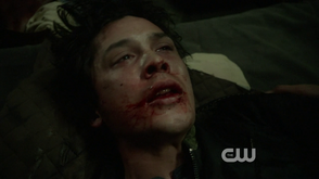 Critiques-the-100-saison-1-episode-10-i-am-be-L-5diDmf.png