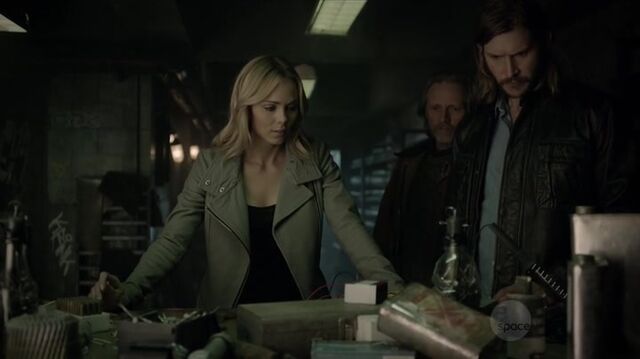 File:Bitten-Season-3-Episode-10-1-231b.jpg