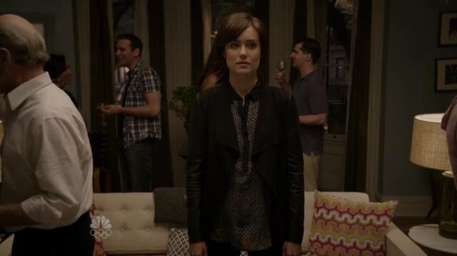 Datei:The.Blacklist.S01E03.HDTV .x264-LOL.mp4 snapshot 40.59 2013.10.13 16.55.09.jpg