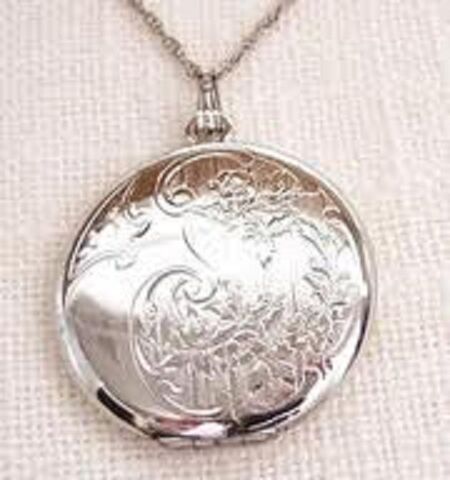 File:Sage's Locket - Copy.jpg