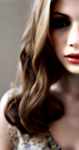 File:Piper Thorne.jpg