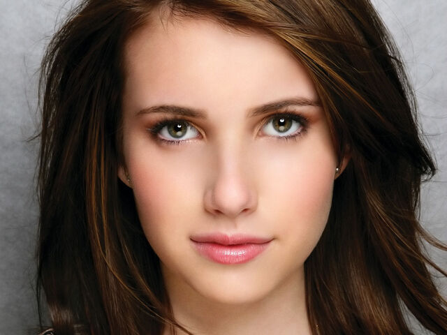 File:Emma-roberts-nancy-drew-c469e.jpg