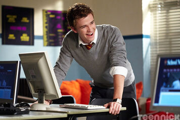 House-of-anubis-eddie-burkely-duffield-2