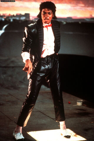 File:Billie-Jean-1983.jpg