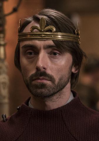 File:Season one Alfred.png