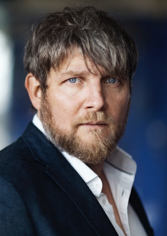 File:Henning Valin Jakobsen.png