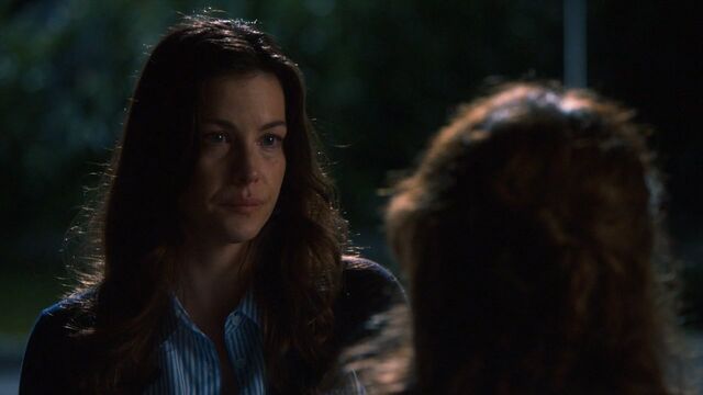 File:1x01 WelcomingMeg.jpg