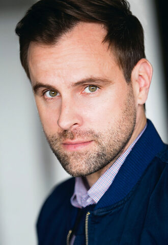 File:AaronBlakely.jpg