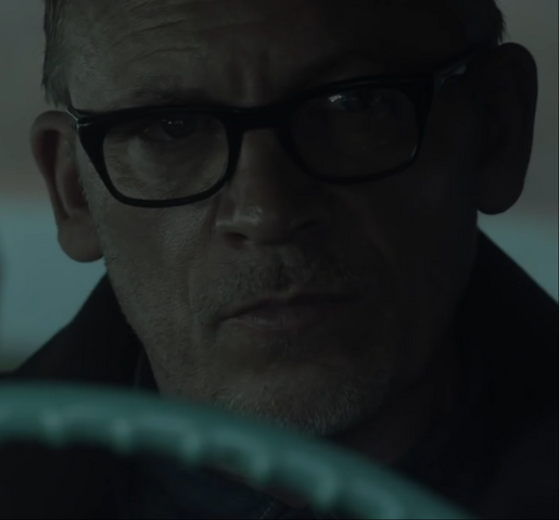 File:Gary Connell.png