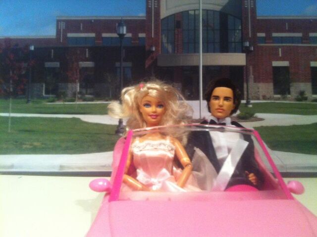 File:Prom.jpg