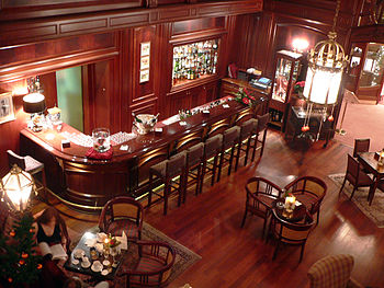 File:350px-Bar-P1030319.jpg