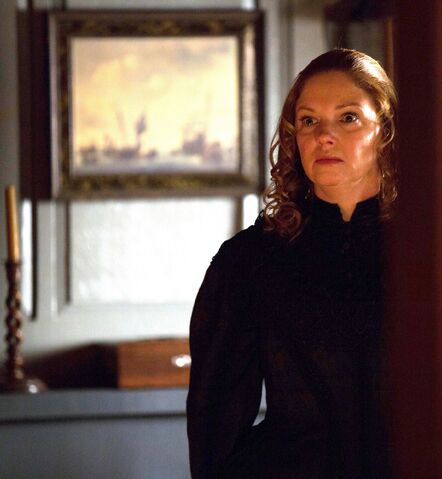 File:Mrs. Hale2.jpg