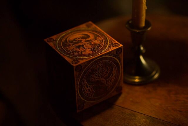 File:Malum Wooden Box.jpg