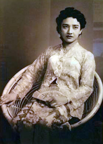 File:WilliamTan001.jpg