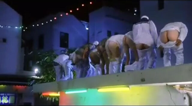 File:DanceOfFlamingArseholes003.jpg