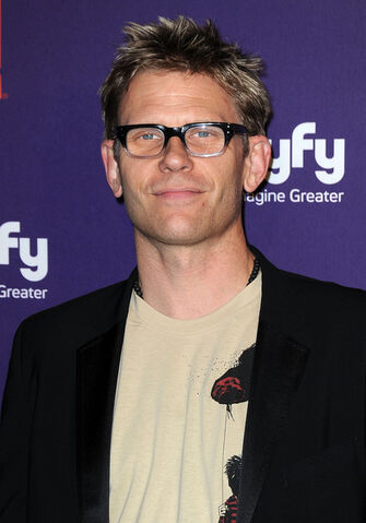 File:Mark-Pellegrino-Frazer-Harrison-Getty-Images.jpg