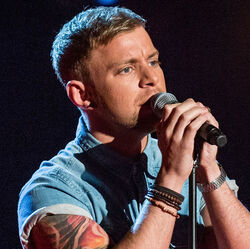 Lee glasson