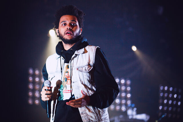 File:The weeknd01 website image ytnv wuxga.jpg