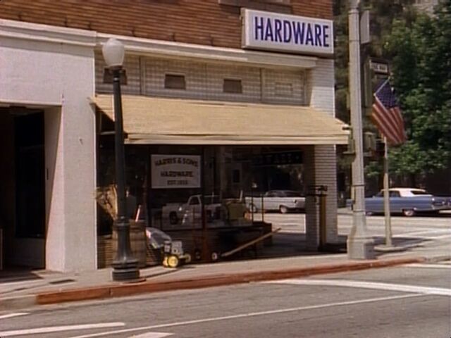 File:Hardware store.jpg