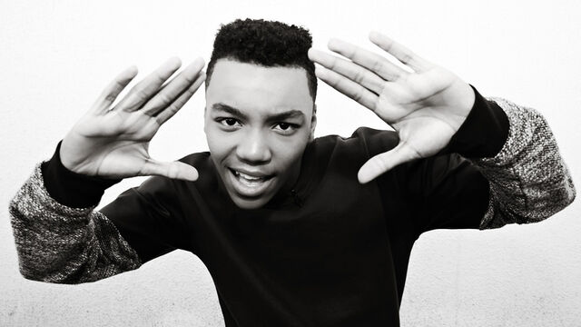 File:07-Top13-BW-portraits-480x270 retina.jpg