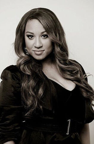 File:Melanie-Amaro-X-Factor-US-winner-2.jpg