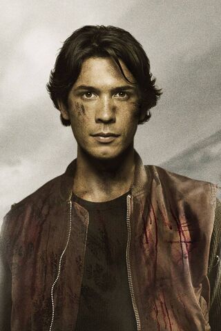 Файл:Bellamy-blake-001.jpg