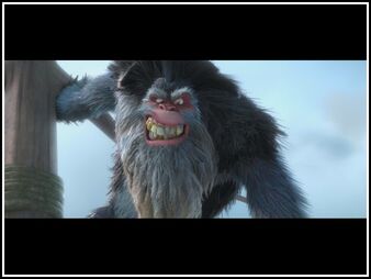 1000px-Captain-gutt-peter-dinklage-in-ice-age-continental