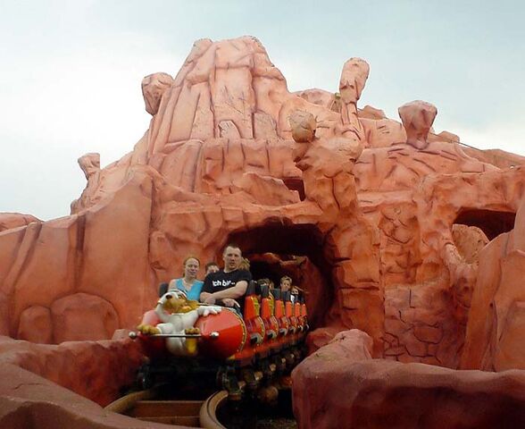 File:Roller Coasterpic 3.jpg