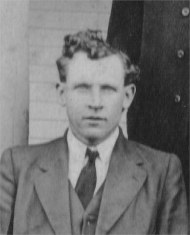File:Ulysses Lafayette Hudlow about 1918.jpg