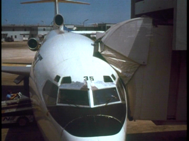 File:Airplane.png