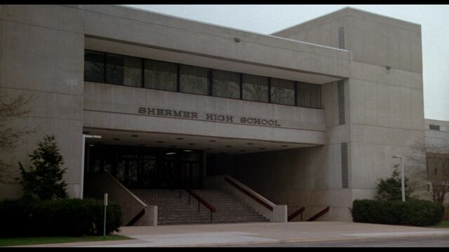 File:The front entrance of Shermer High.jpg