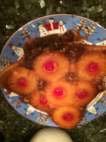 File:Pineapple upside down cake.jpeg