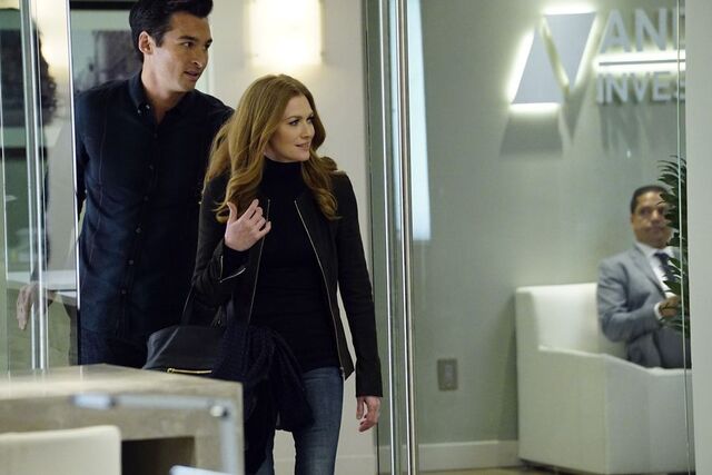 File:1x01-4.jpg