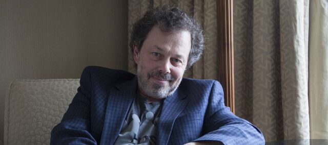 File:Curtis Armstrong.jpg