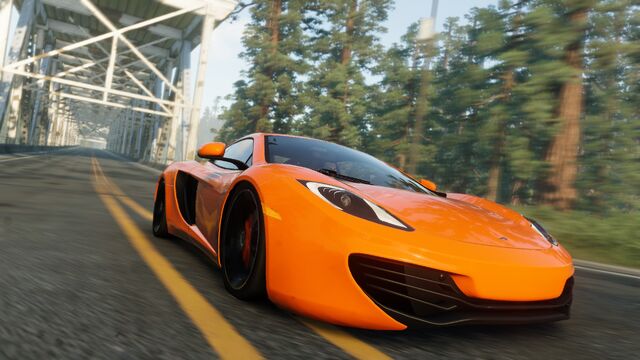 File:McLaren 12C PERF.jpg
