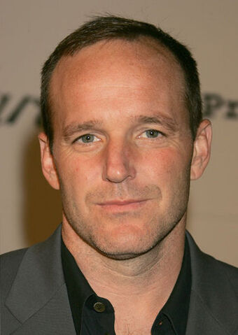 File:Clark Gregg-1.jpg