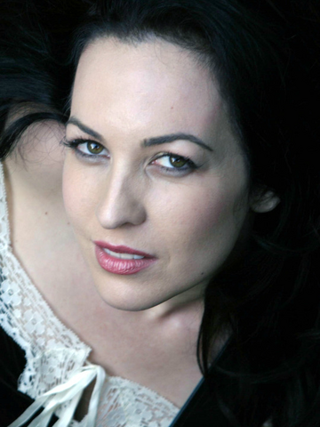 File:Grey Delisle.png