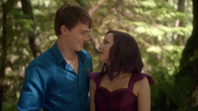 File:If Only-Dove Cameron98.png