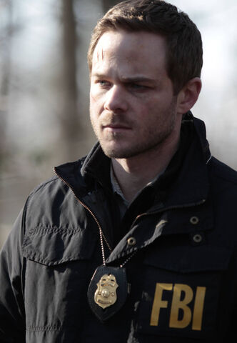 File:The Following 1x13-6.jpg