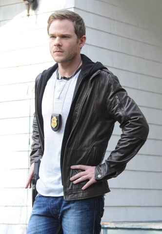 File:The Following 1x02-4.jpg