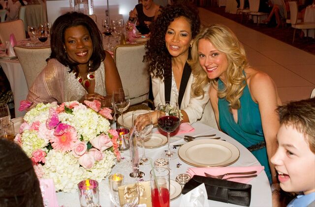Fichier:The-fosters-quinceanera-30.jpg